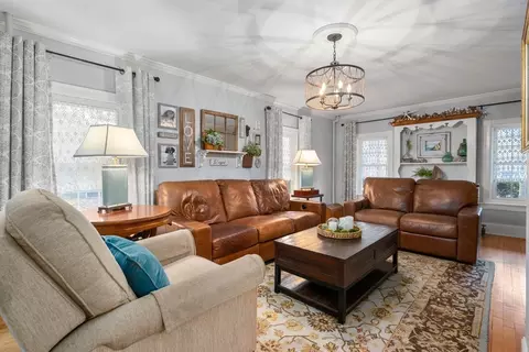 6 Elm St, Mendon, MA 01756 photo 6