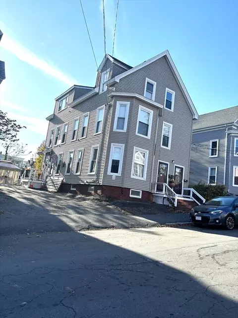 6 Blaisdell St # -8, Haverhill, MA 01832