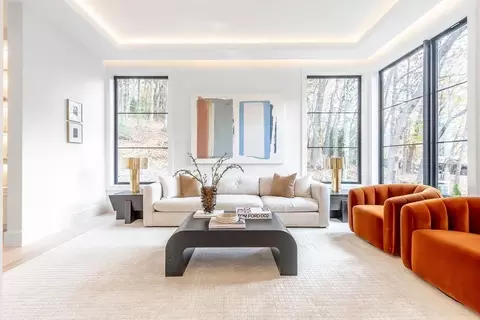 Living - 10 Great Plain Ave, Wellesley, MA 02482 photo 4 of 4