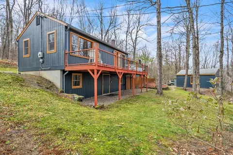 1 Flagg Hill Rd, Heath, MA 01346