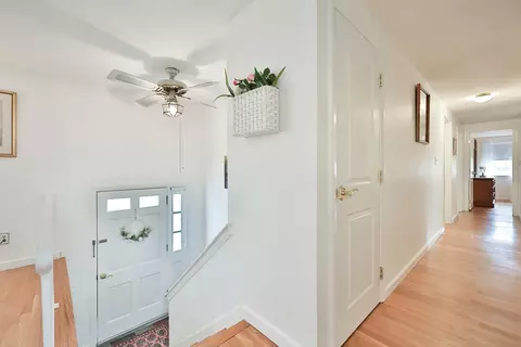 Entry Way - 15 Appletree Ln, Walpole, MA 02081 photo 1 of 1