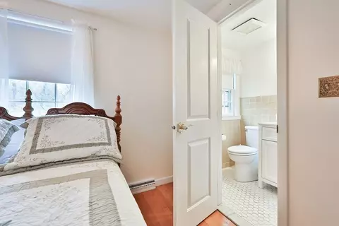 Bedroom - 15 Appletree Ln, Walpole, MA 02081 photo 3 of 9