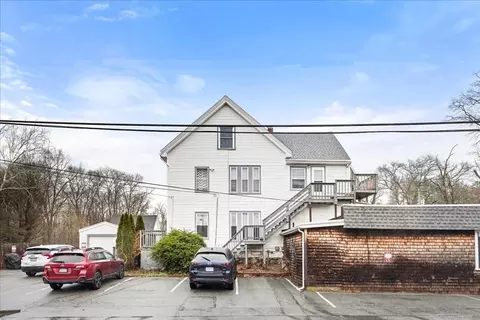 902 Bedford St, Whitman, MA 02382