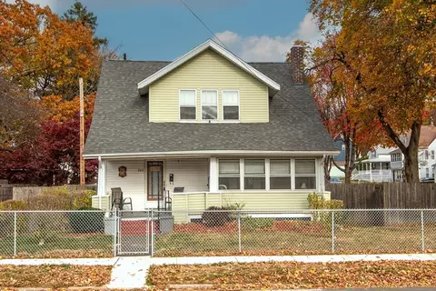 203 W Franklin St, Holyoke, MA 01040
