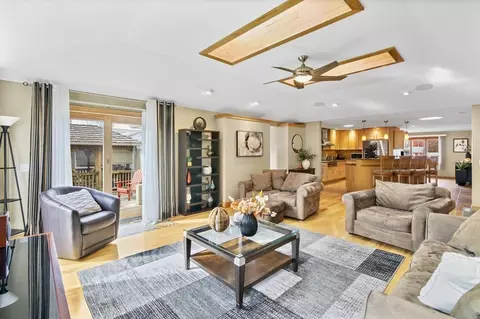 Living - 5 Gonet St, Chicopee, MA 01013 photo 2 of 5
