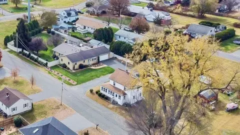 View/Area - 5 Gonet St, Chicopee, MA 01013 photo 3 of 4