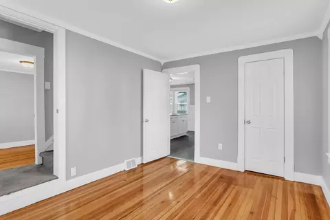 11 Sullivan St, Chicopee, MA 01020 photo 21