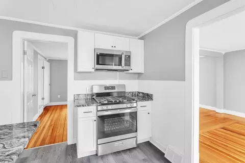 11 Sullivan St, Chicopee, MA 01020 photo 16