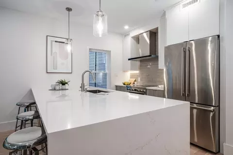12-14 Edwin St #3, Brookline, MA 02445 photo 7