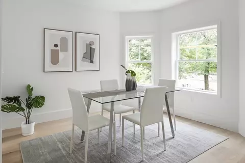 12-14 Edwin St #3, Brookline, MA 02445 photo 4