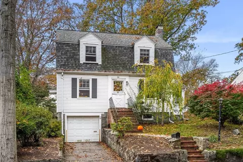 58 Payson Rd, Brookline, MA 02445 photo 31