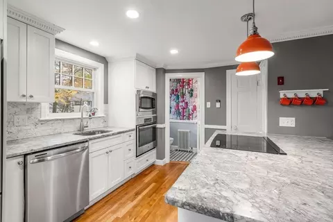 58 Payson Rd, Brookline, MA 02445 photo 3
