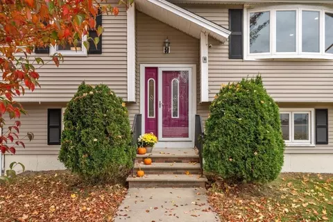 2 Brandt Dr, Woburn, MA 01801