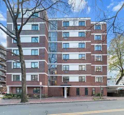 284 Harvard St #75, Cambridge, MA 02139