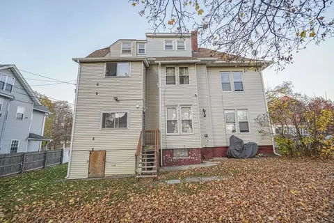 Exterior - 9 Windsor St, Worcester, MA 01605 photo 6 of 8