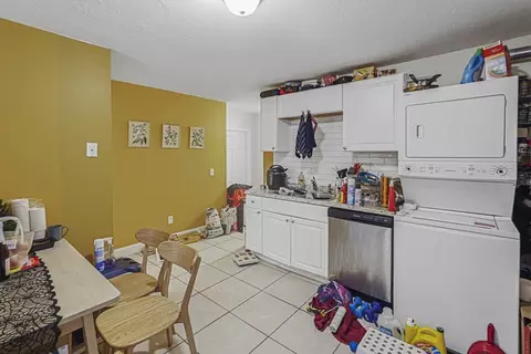 Other - 9 Windsor St, Worcester, MA 01605 photo 7 of 15