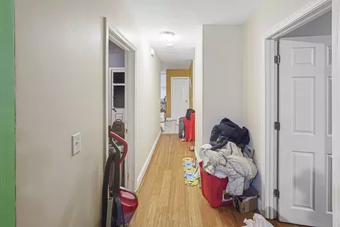Entry Way - 9 Windsor St, Worcester, MA 01605 photo 1 of 7