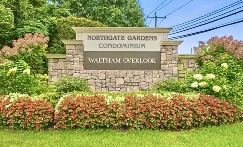 57 Jacqueline #8, Waltham, MA 02452