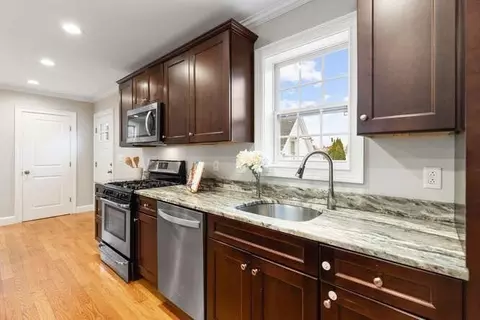 186 Bradford St #A, Everett, MA 02149 photo 9