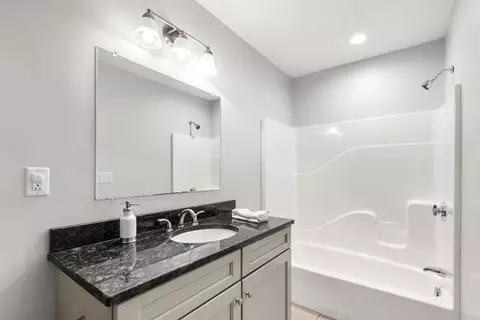 186 Bradford St #A, Everett, MA 02149 photo 24