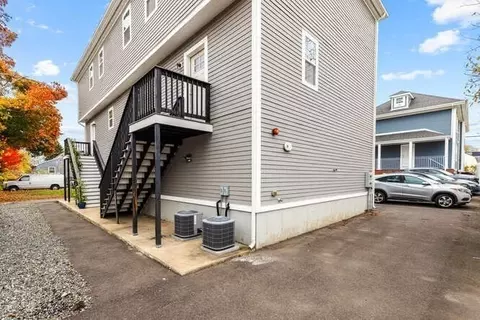 186 Bradford St #A, Everett, MA 02149 photo 27