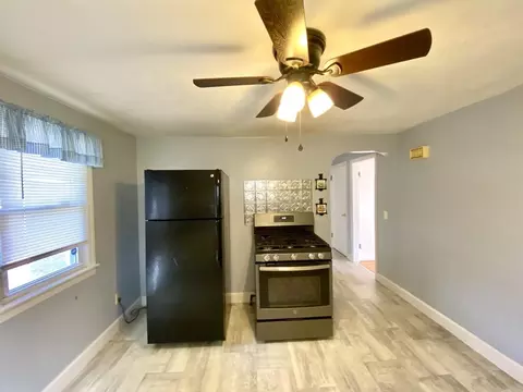 152 Carroll St, Springfield, MA 01108 photo 7