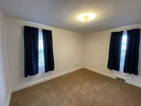 152 Carroll St, Springfield, MA 01108 photo 16