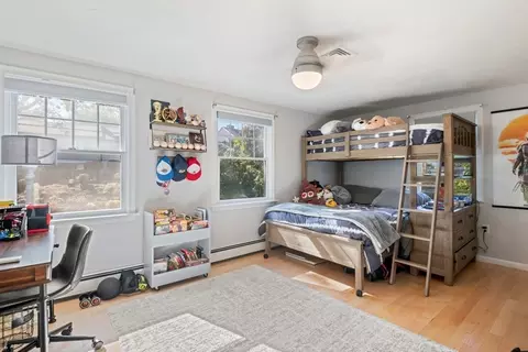 Bedroom - 43 Harborview Dr, Hingham, MA 02043 photo 2 of 4