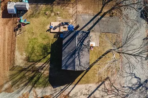 4 Wakefield Ave, Webster, MA 01570 photo 8