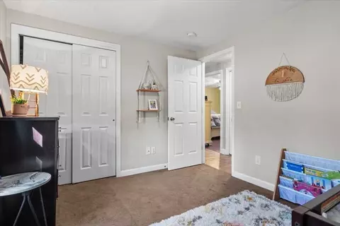 4 Wakefield Ave, Webster, MA 01570 photo 25