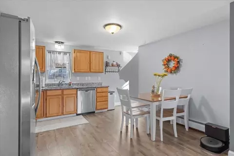 4 Wakefield Ave, Webster, MA 01570 photo 13