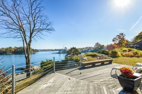 10 Crowninshield Rd, Marblehead, MA 01945 photo 11