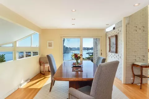 10 Crowninshield Rd, Marblehead, MA 01945 photo 22