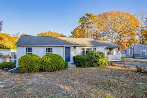 49 Archibald Cir, Harwich, MA 02646