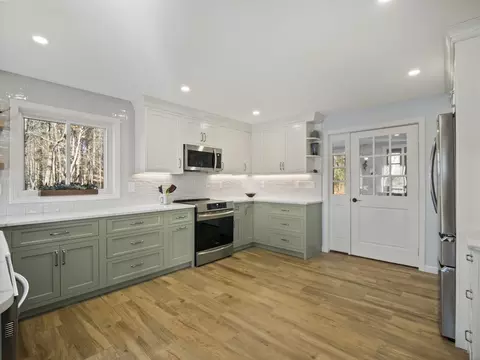 81 Dunn Rd, Ashburnham, MA 01430 photo 6