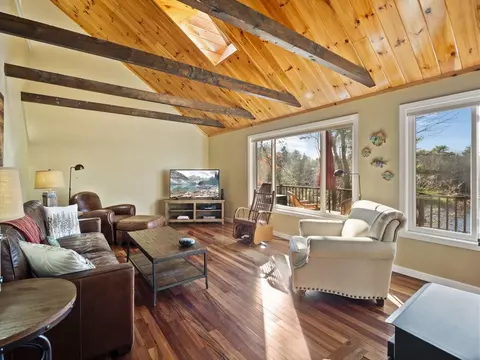 81 Dunn Rd, Ashburnham, MA 01430 photo 11