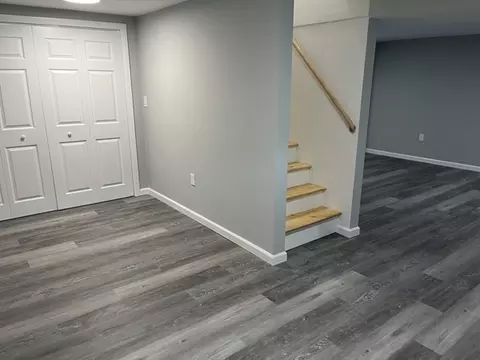 Entry Way - 31 Meadow Rd, Ware, MA 01082 photo 2 of 2