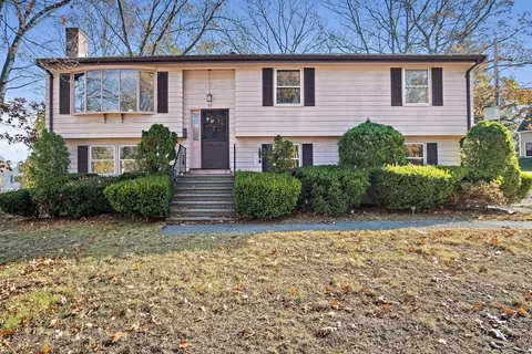 59 Forest Park Rd, Woburn, MA 01801
