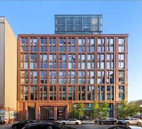380 Harrison Ave #PH2C, Boston, MA 02118