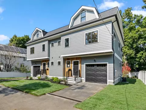 435 Albemarle Rd #435, Newton, MA 02460