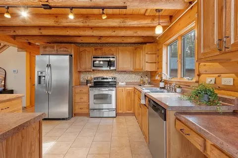 154 Pheasant Ln, Athol, MA 01331 photo 9