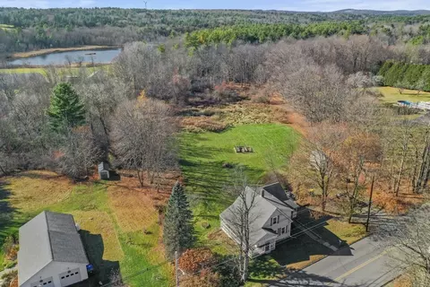 133 Main St, Templeton, MA 01436