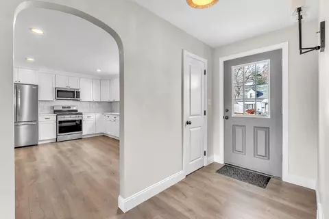 Entry Way - 127 Abbott St, Springfield, MA 01118 photo 1 of 5