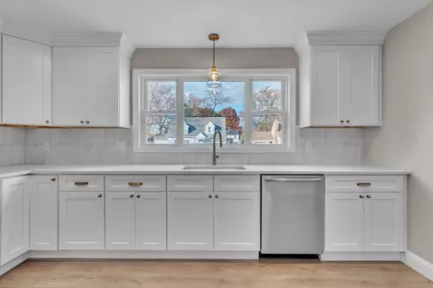 Kitchen - 127 Abbott St, Springfield, MA 01118 photo 3 of 6
