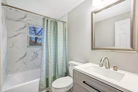 95 Bairdcrest Rd, Springfield, MA 01118 photo 15