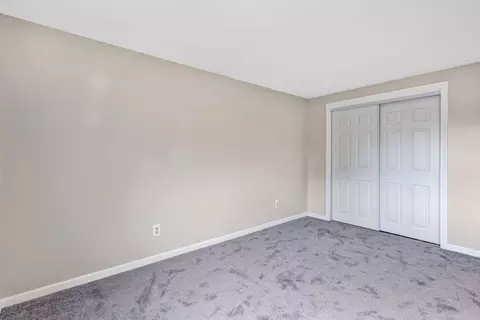 95 Bairdcrest Rd, Springfield, MA 01118 photo 17