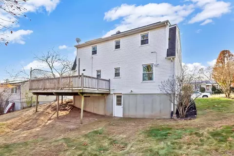 95 Bairdcrest Rd, Springfield, MA 01118 photo 24