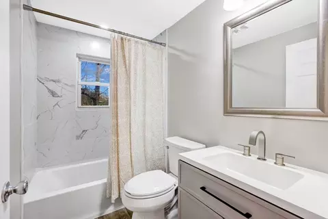 95 Bairdcrest Rd, Springfield, MA 01118 photo 11