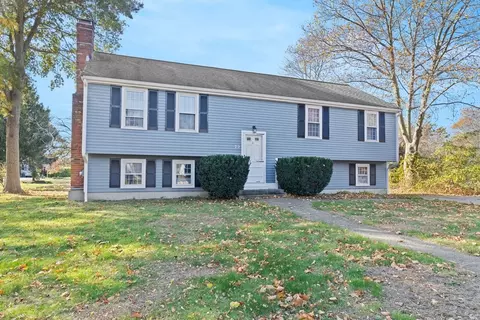 72 Canal St, Marshfield, MA 02050