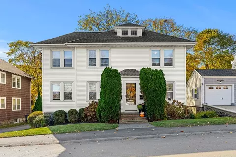 22-24 Burpee Rd, Swampscott, MA 01907